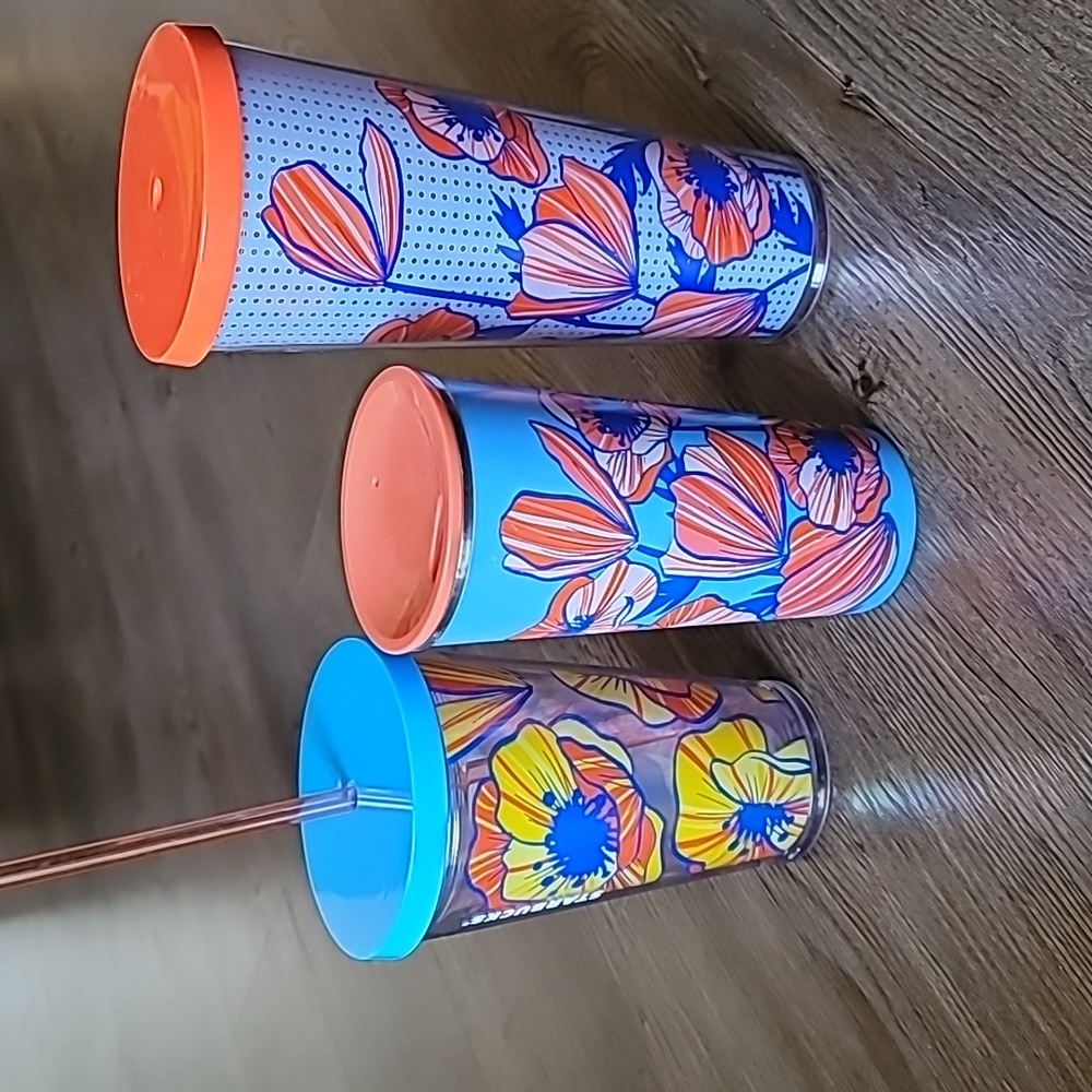 Starbucks 2017 Poppy Set